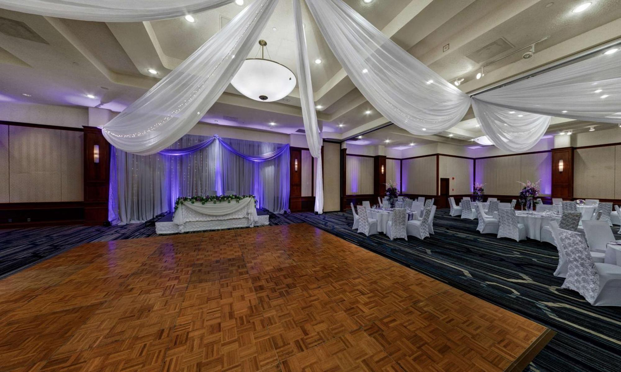Doubletree By Hilton Minneapolis Park Place Saint Louis Park Extérieur photo