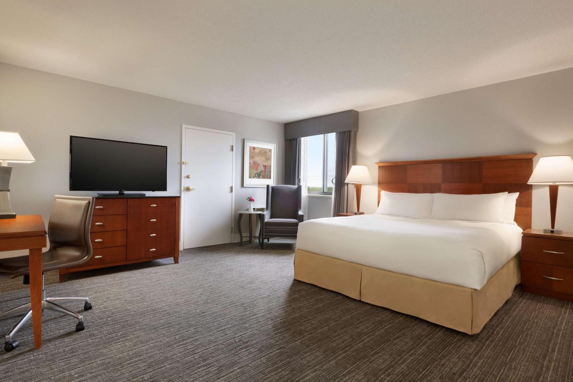 Doubletree By Hilton Minneapolis Park Place Saint Louis Park Extérieur photo