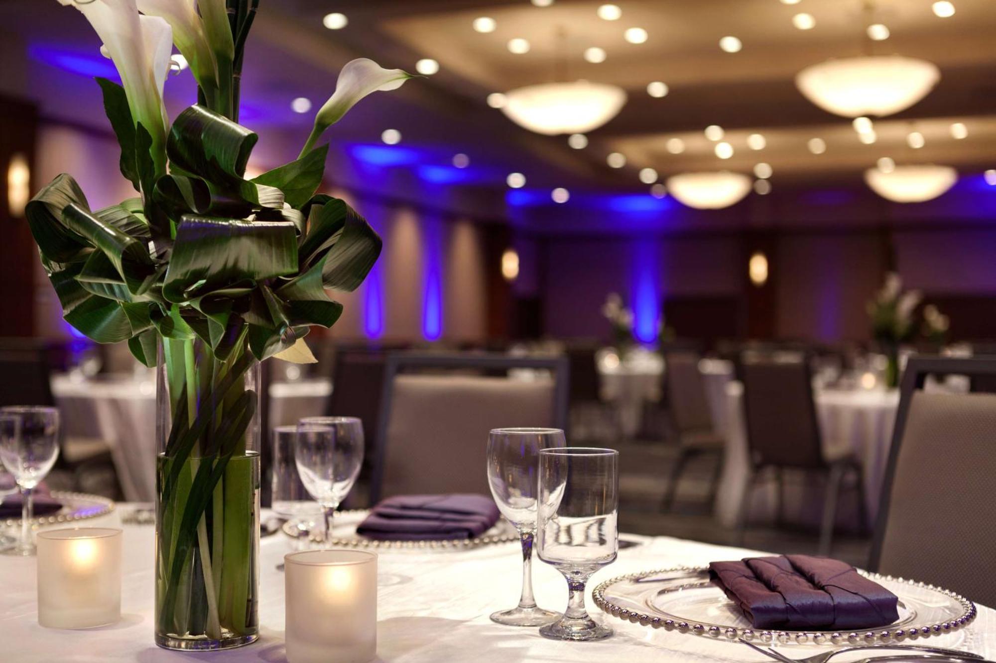 Doubletree By Hilton Minneapolis Park Place Saint Louis Park Extérieur photo