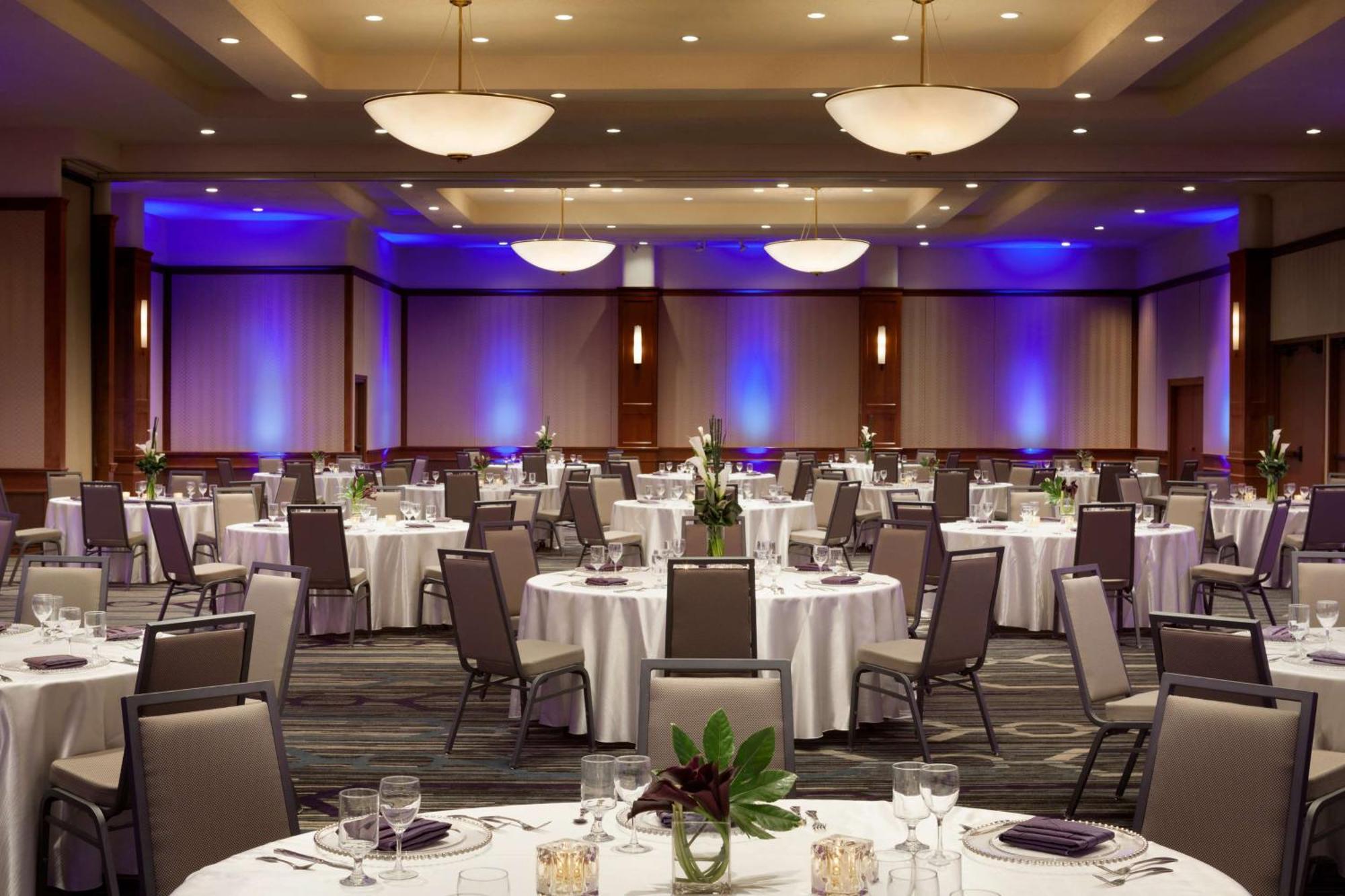 Doubletree By Hilton Minneapolis Park Place Saint Louis Park Extérieur photo