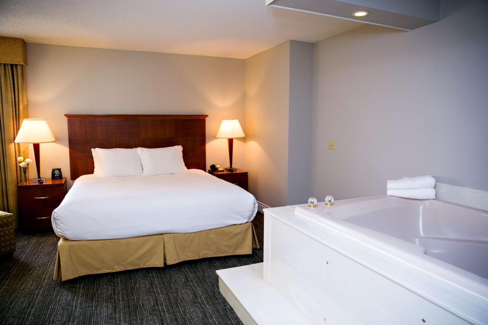 Doubletree By Hilton Minneapolis Park Place Saint Louis Park Extérieur photo