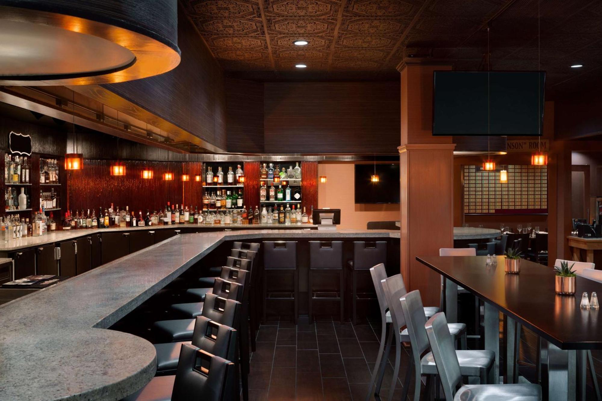 Doubletree By Hilton Minneapolis Park Place Saint Louis Park Extérieur photo
